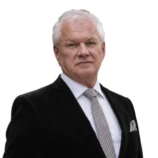 Юрий Олегович Новиков